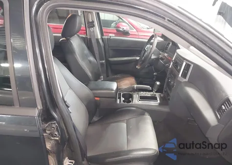 2009 Jeep Grand Cherokee Laredo z USA, uszkodzony, nr VIN 1J8GR48K09C504389